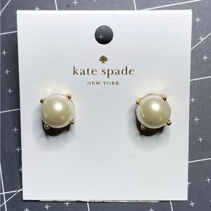 New Kate Spade Pearl Studs. NWT